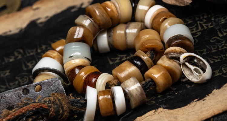 玛尼珠是什么材质