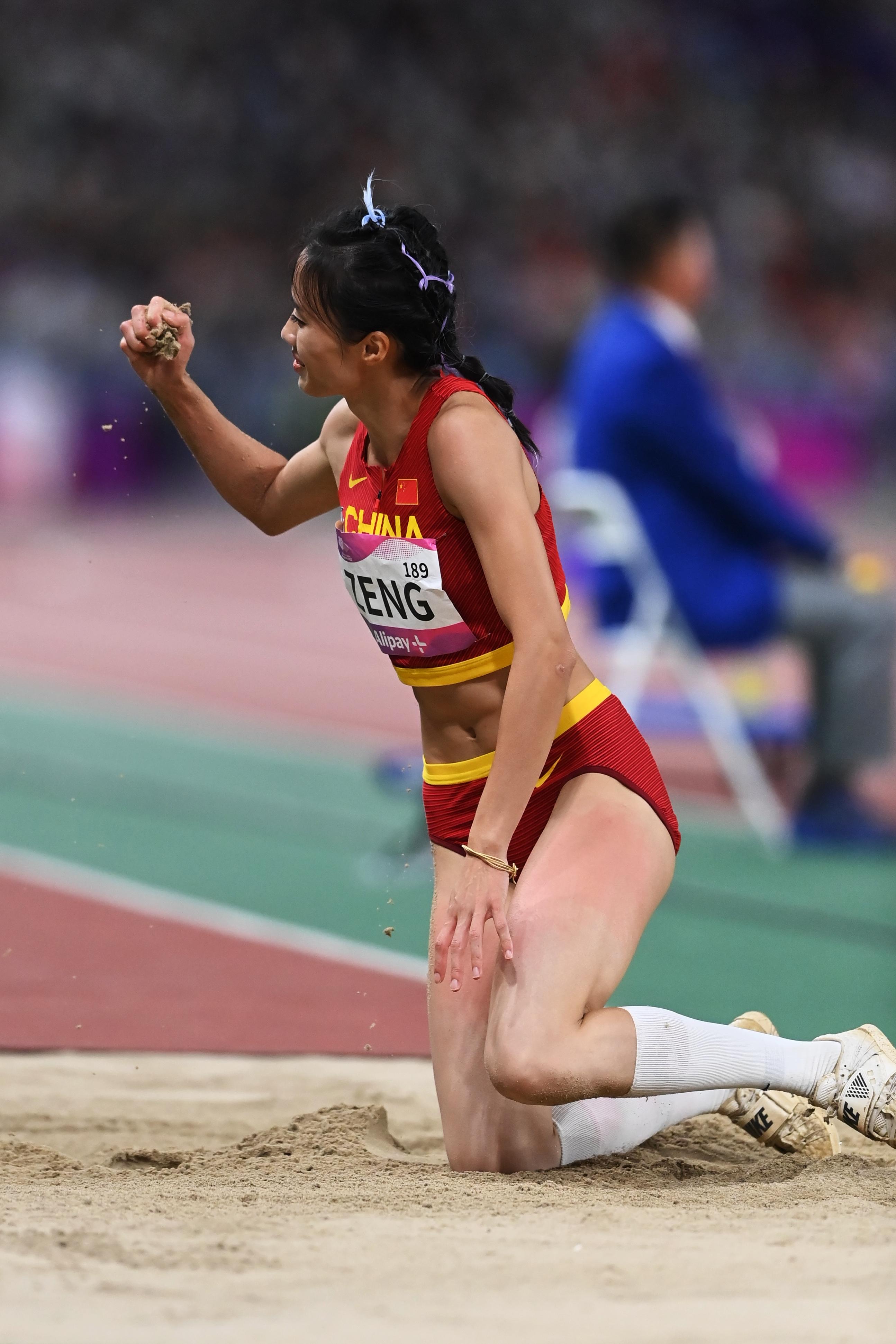 「杭州亚运会」女子三级跳远摘银,广东选手曾蕊连说对不起