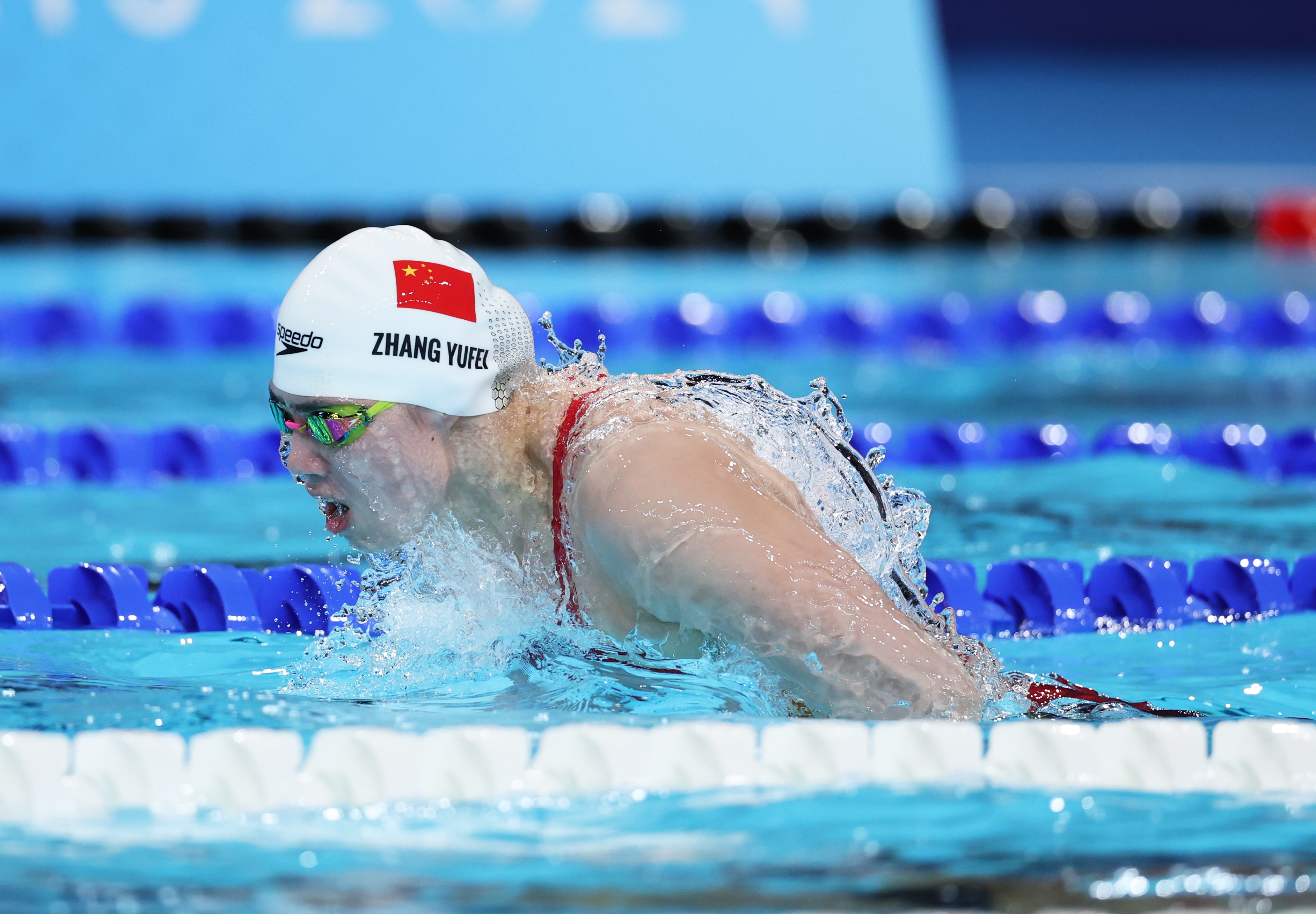 女子50米自由泳分组预赛 张雨霏第6&吴卿风第8 双双晋级半决赛!