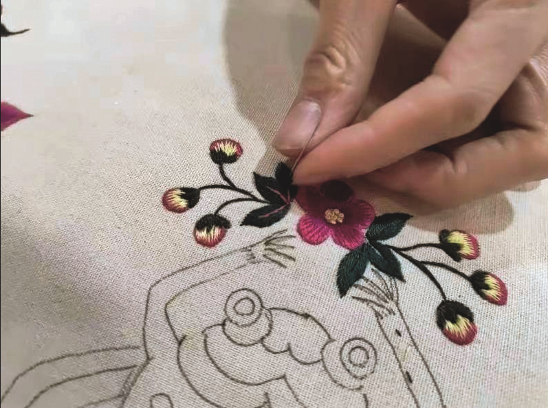 庆阳香包丨藏针绣里的大千世界