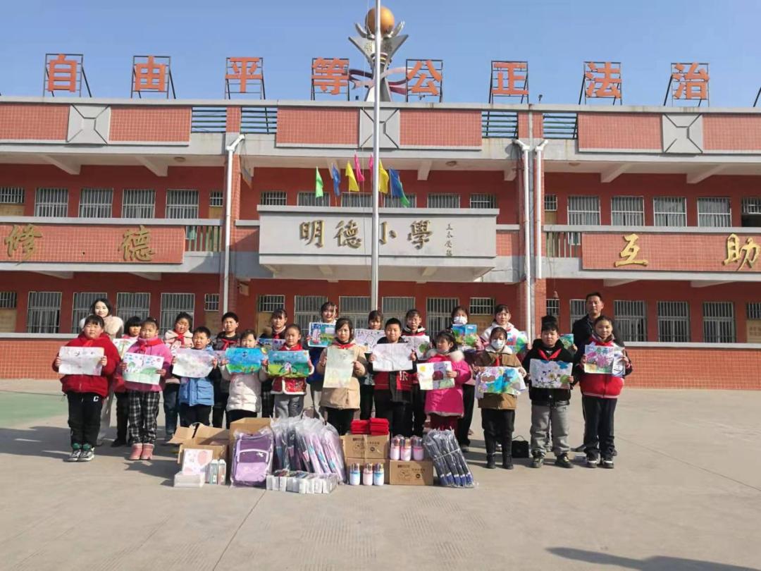 萧县杜楼镇妇联开展留守儿童书法绘画比赛