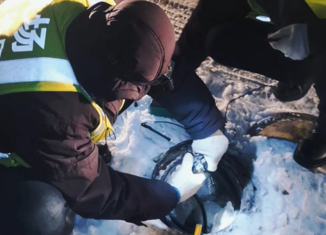 我在机场当"灯长"|三工视频·新360行之助航灯光机务员