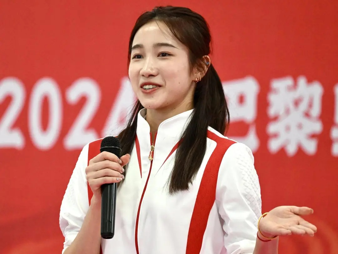 马龙,黄张嘉洋,有新身份