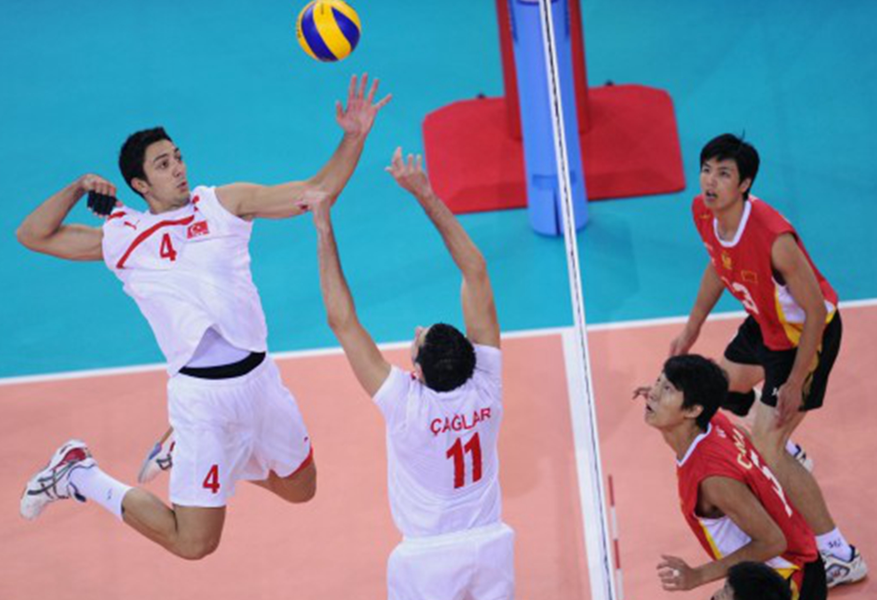 男子排球的网高是多少?打排球对青少年有哪些好处?