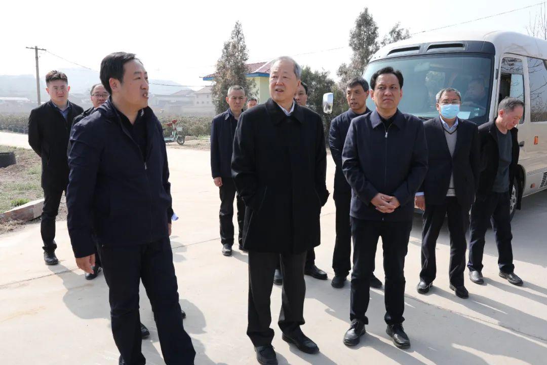 董旭光在闻喜县调研指导小浪底引黄二期工程项目建设工作