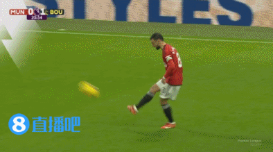 英超-b费世界波霍伊伦破门 曼联2-3诺丁汉森林_曼联0-3伯恩茅斯_索兰克进球中柱