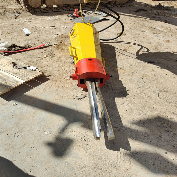 劈裂机一套多少钱液压劈裂棒生产厂家