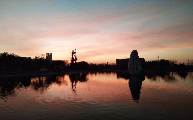 酒泉职业技术学院风景图片