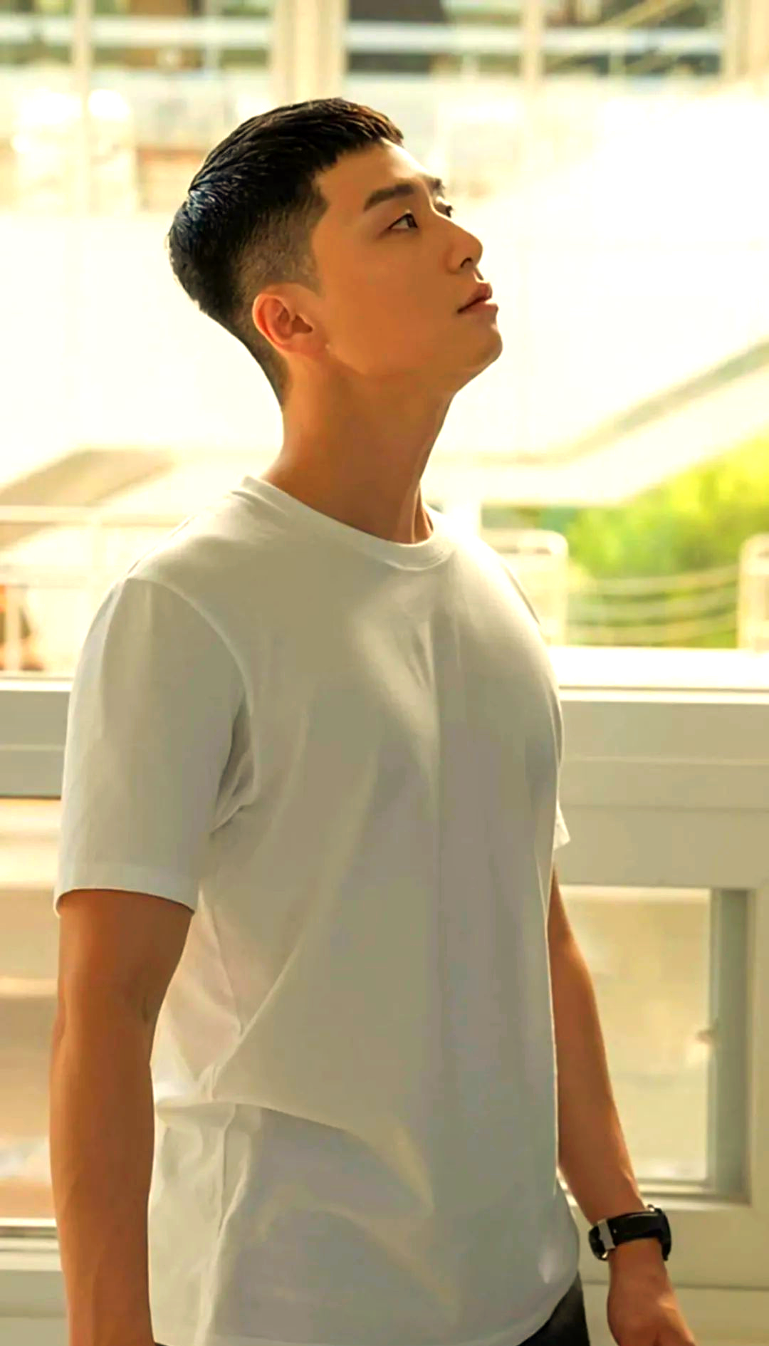 朴叙俊"栗子头"发型,男生们的新宠