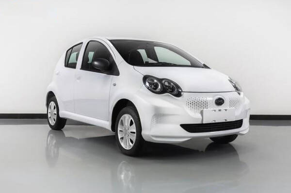 比亚迪迷你电动小汽车女用,比亚迪迷你小型车电动车推荐