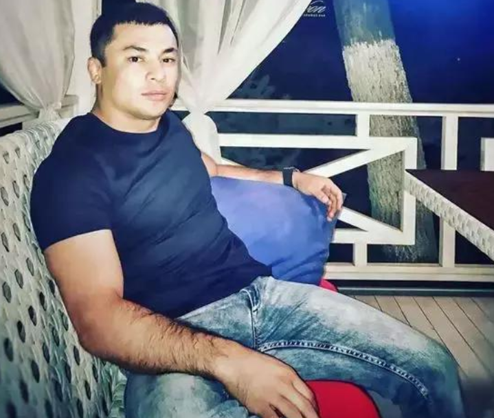 案例:满身刺青的"昆山龙哥",被老实人反杀,法院判了无罪释放