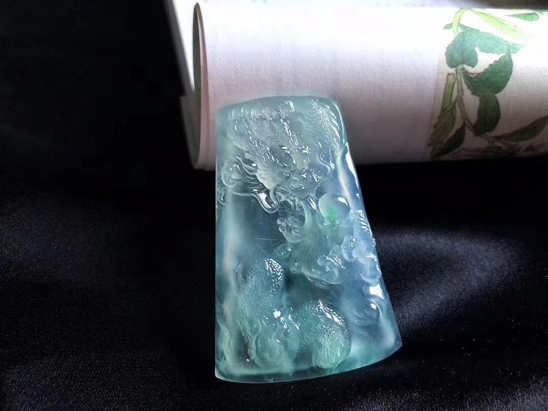 翡翠人生 冰糯种翡翠手镯棉絮多