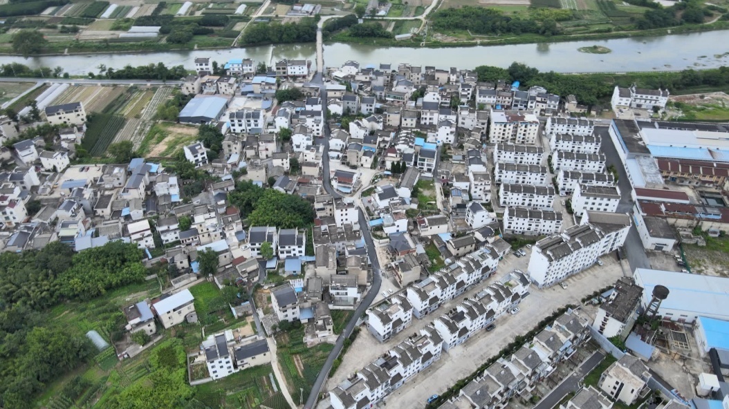 安徽歙县:富堨镇徐村中心村 精雕细琢 扮"靓"乡村"高颜值"