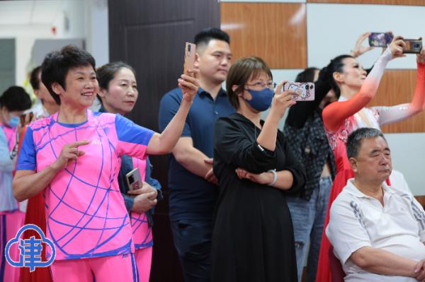 "我们的中国梦 文化进万家"天津市群众艺术馆开展红色文艺轻骑兵基层