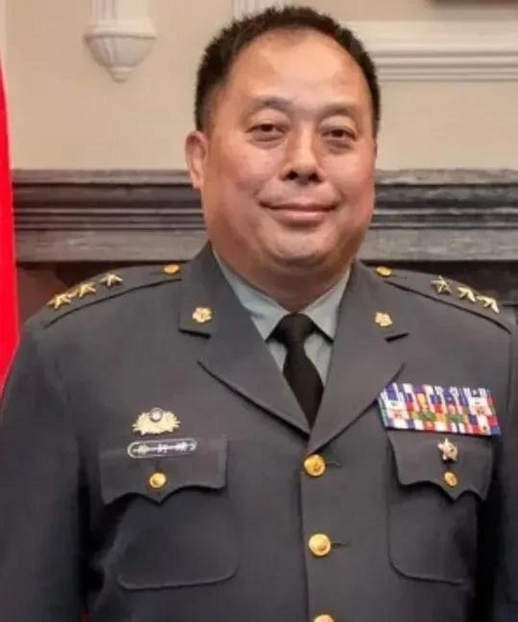 台湾陆军总司令名字叫徐衍璞,祖籍是我们山东人