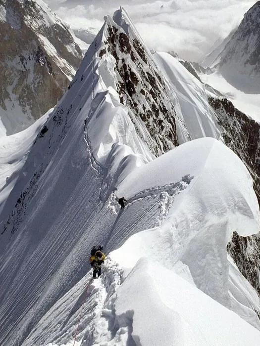 世界上有史以来最高的12座山峰,你肯定不知道第二名是什么名字!