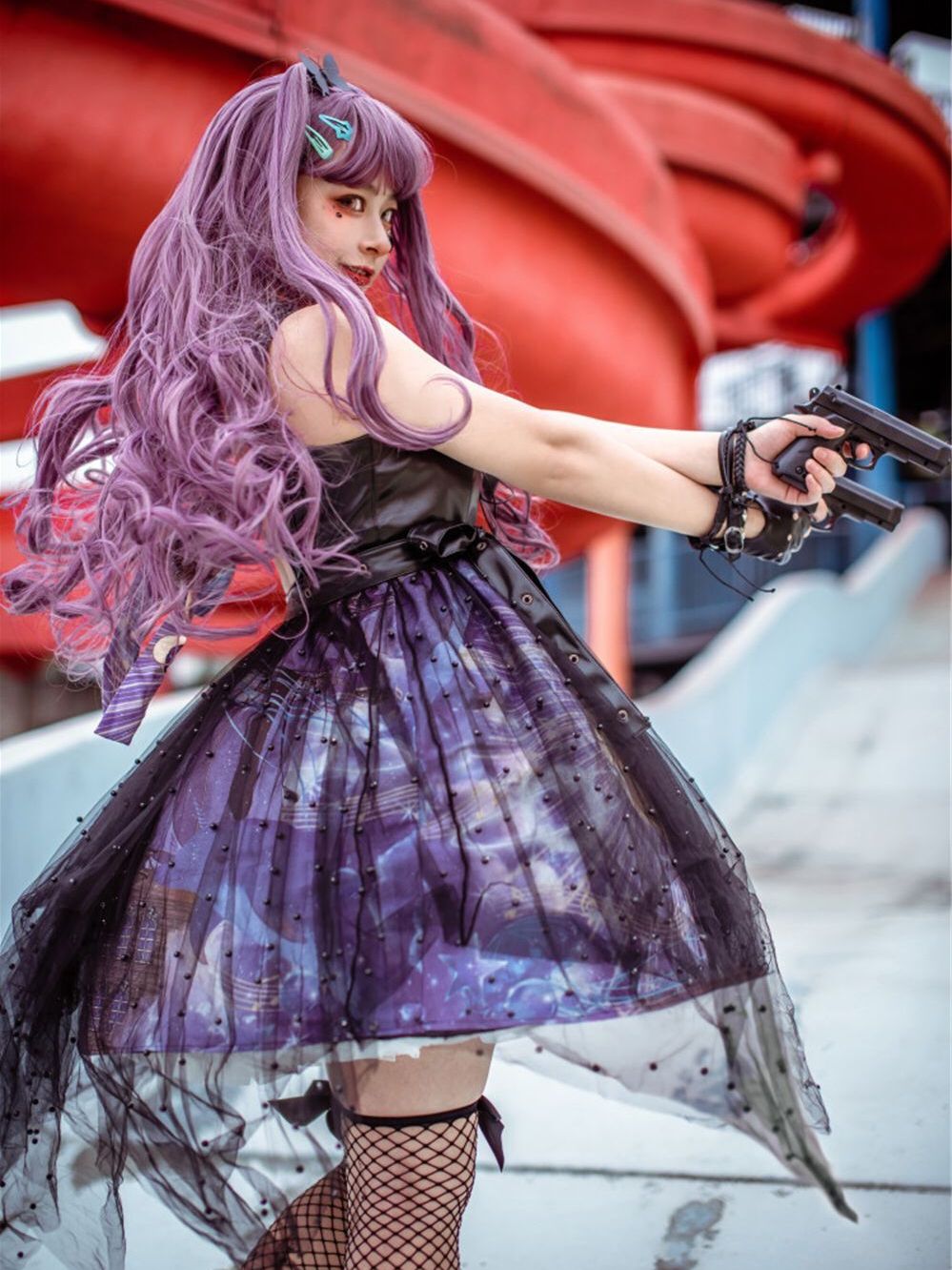 有一种洛丽塔叫"苍蝇裙",远看很酷,近看很美,优雅又大气