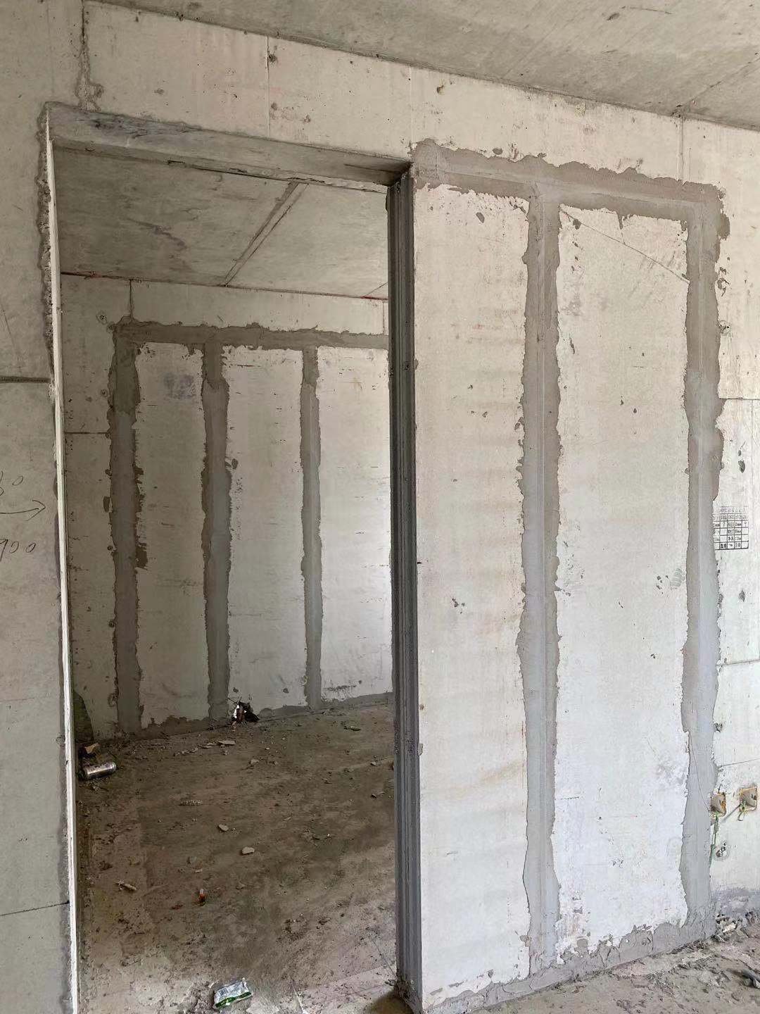 轻质隔墙板种类怎么选?室内隔墙板载重能力好不好?