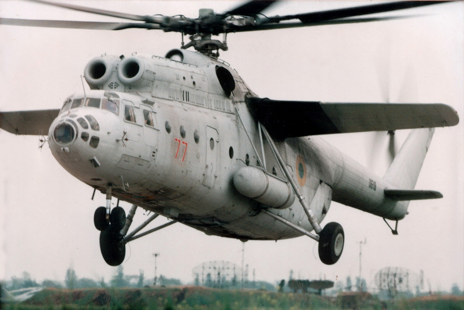 米25直升机图片