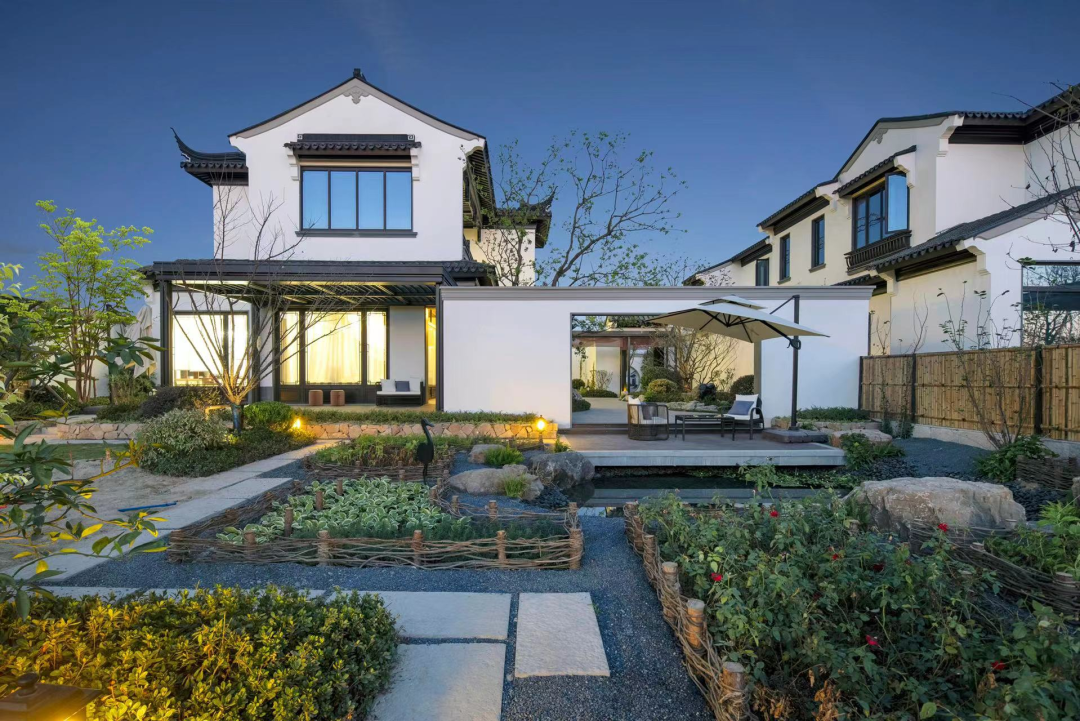 「蓝城春风江南」79套"有天有地"精装合院!首付30%,200万起!