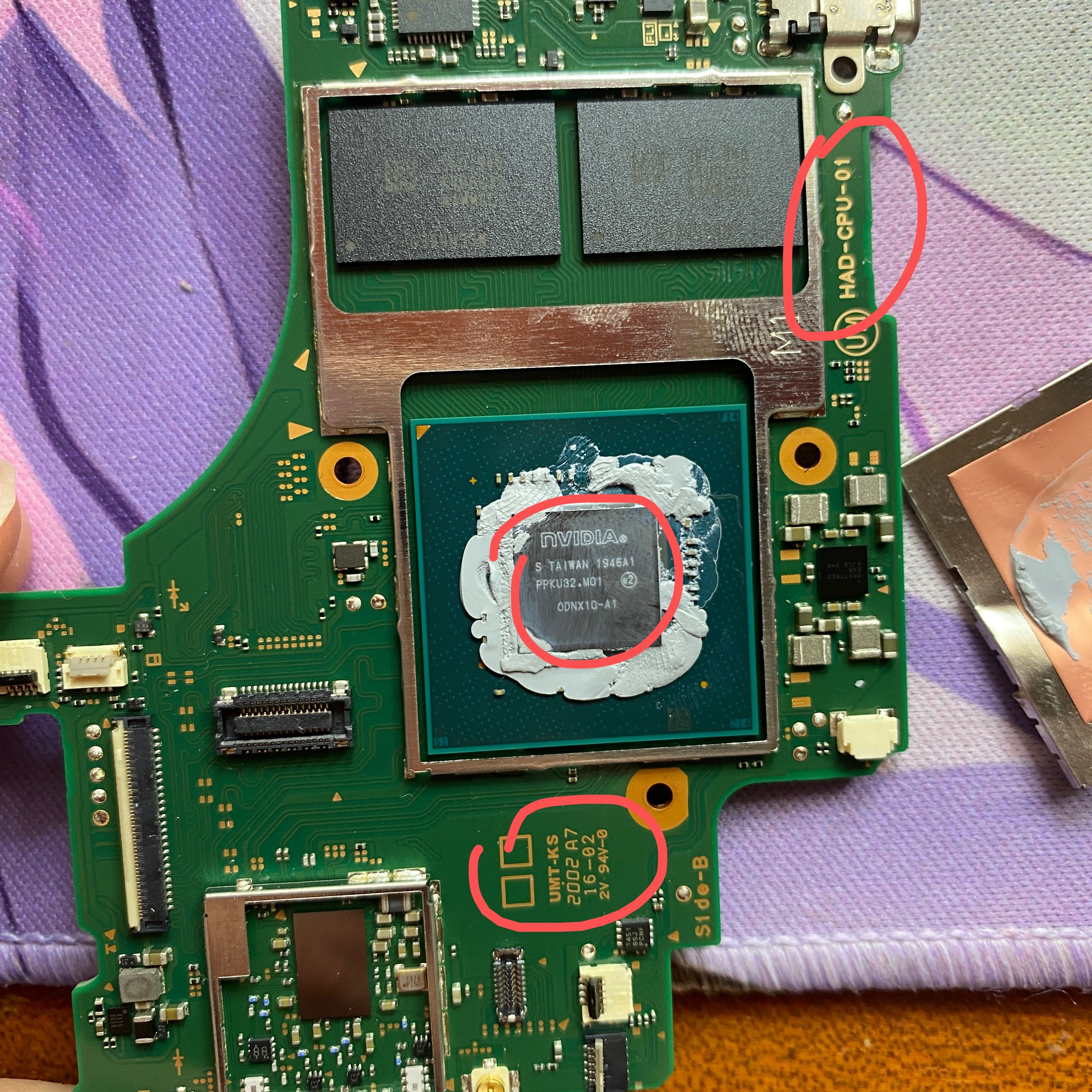 日版续航版switch原装主板以及零件拆解图