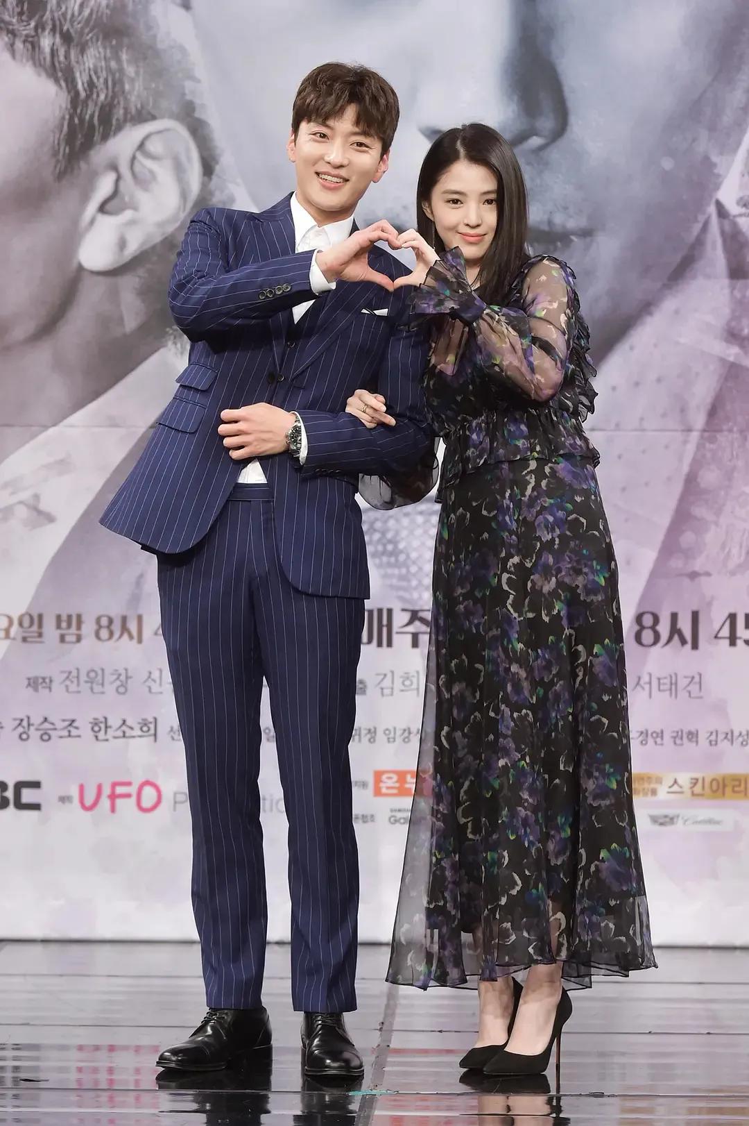 《金钱之花》2女一男的纠葛,谁更爱谁,在结局面前一点都不重要