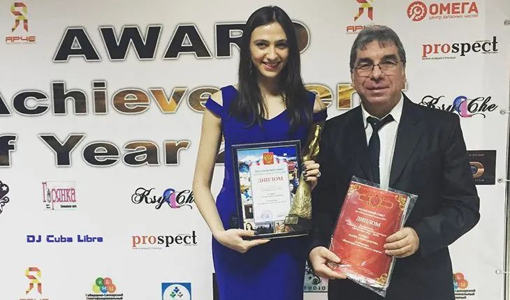 跳高也能如此优雅!俄罗斯田径女神玛丽亚的冠军之路