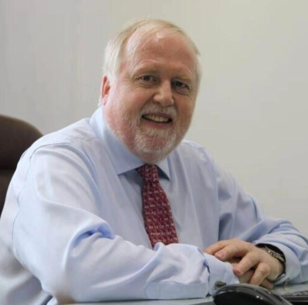 英国教授在中国生活3年,发现中国和他想象中不同的3个特点