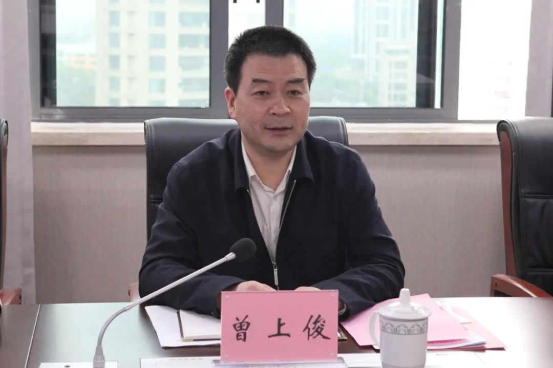 曾上俊调研法院工作:阳光司法促公正 服务中心促发展