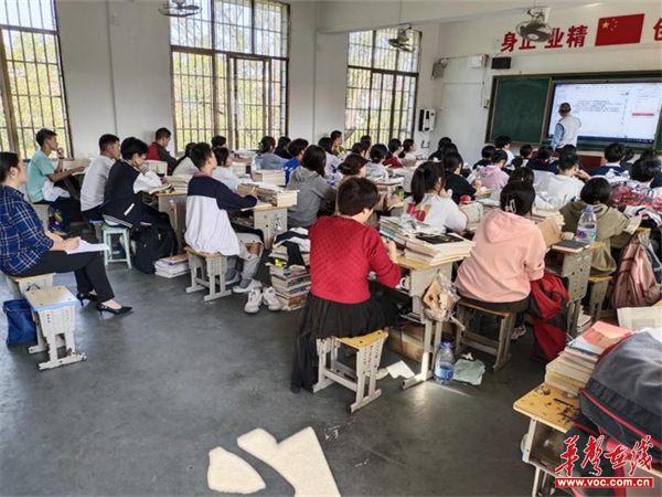 洞口县教育局2024届高考调研组赴洞口九中开展高考学考专项教学视导