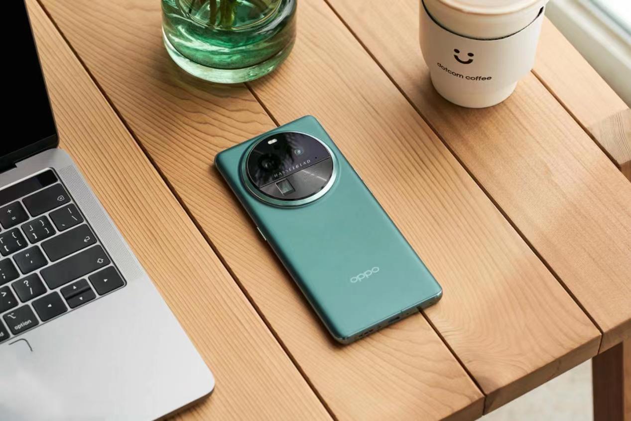 oppo find x7 pro利剑出鞘,第三代骁龙芯 5500mah 2k,设计独特