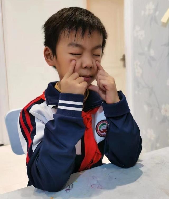 居家不停学 爱眼防近视—中原区秦岭路小学保护视力主题活动掠影