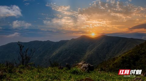 中国旅游日:一起领略罗霄山脉的自然美景