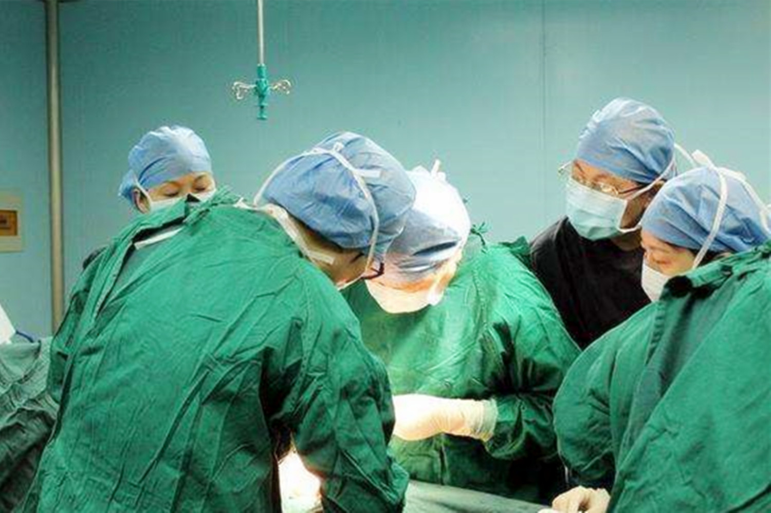 6周流产需要超度吗-佛说打胎的孩子不能乱超度