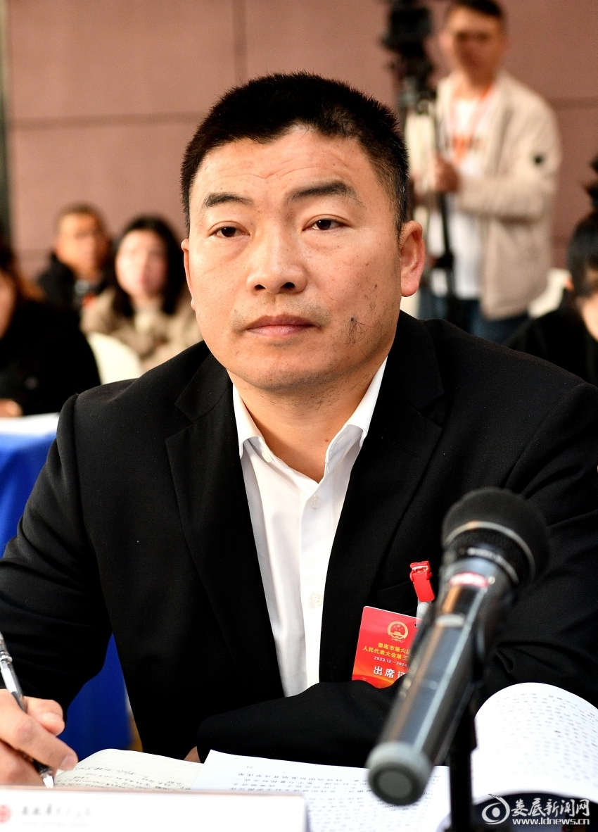 张江龙:实干担当 为民造福 善作善成不负使命