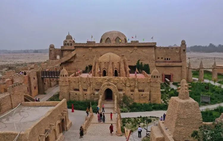 2024年上海援疆包机再次启动一起探秘千年古城的前世今生