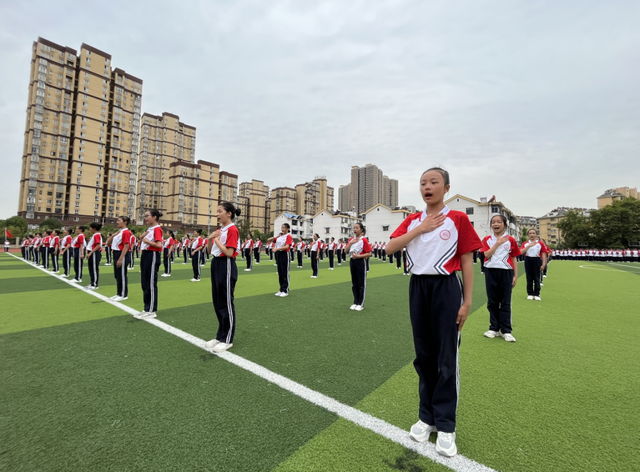 来感受!六安皋城中学新生入学教育又燃又飒