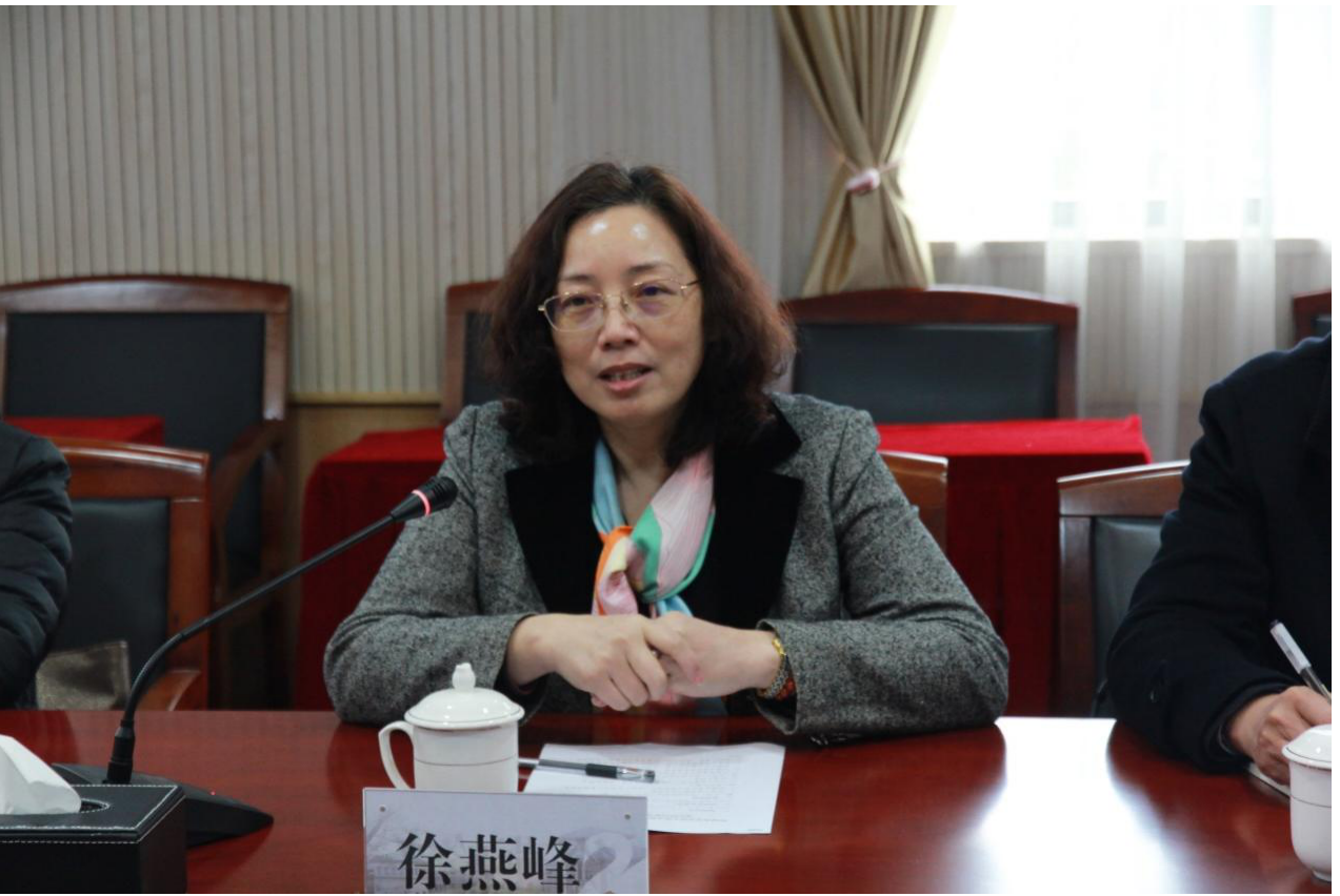 民盟省委会专职副主委徐燕峰一行赴宁波市海曙外国语学校调研工作