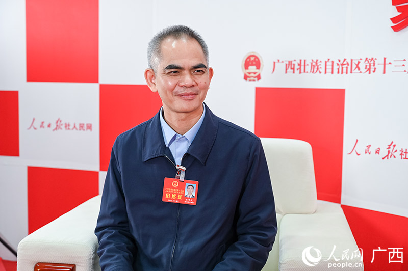 人民网专访广西人大代表,广西国资委主任潘世庆
