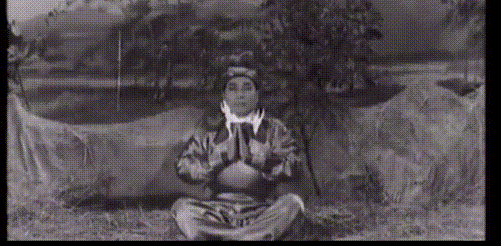 曹达华主演的《如来神掌》,采用人手绘制的电影特效,其中的绝招万佛朝