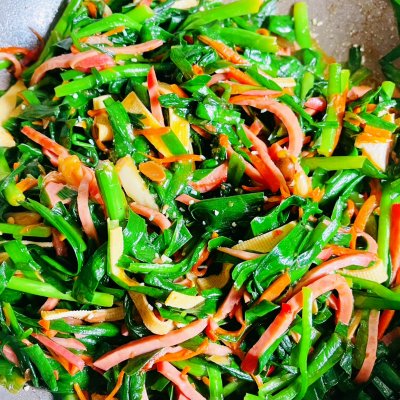 做了十年的想吃用酱炒韭菜烟火味,这做法才叫香!