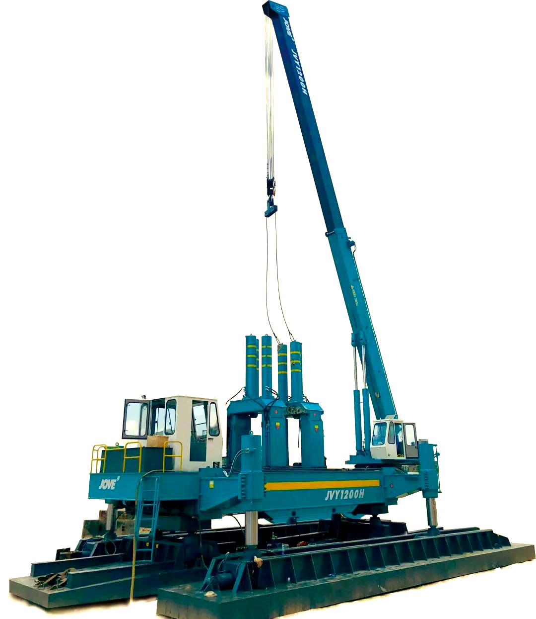 桩机结构示意图在这张桩机结构示意图中,我们可以