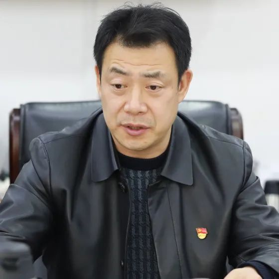 从六中全会和省党代会精神中汲取 市委巡察办主任   曾卫国 十九届六