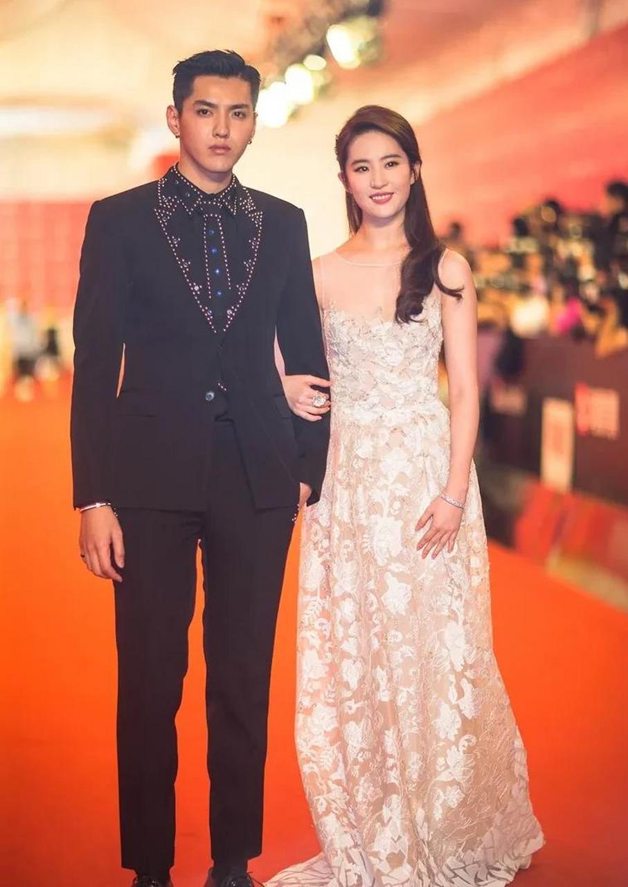 在一次节目上,刘亦菲曾经说过:"女演员都不是很愿意和吴亦凡拍吻戏