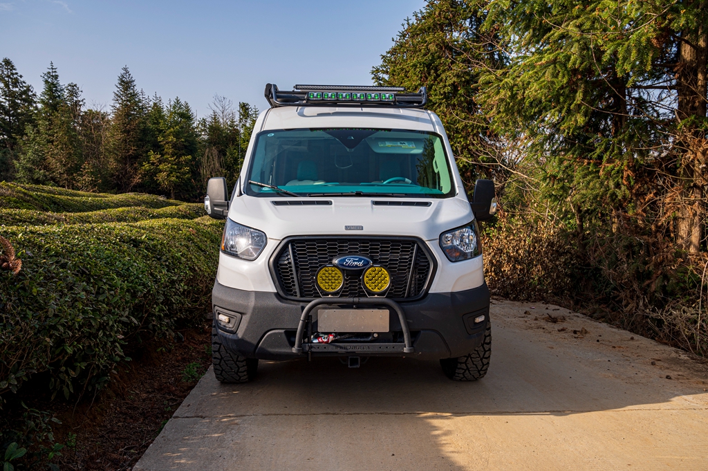 蓝牌c本,客车身份无报废期,福特350srw路航者四驱房车!