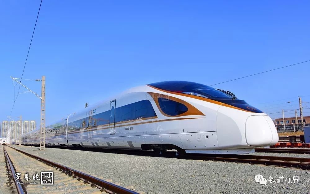 武汉计划修一条新的高铁,全长超271公里,连接着湖北到湖南!