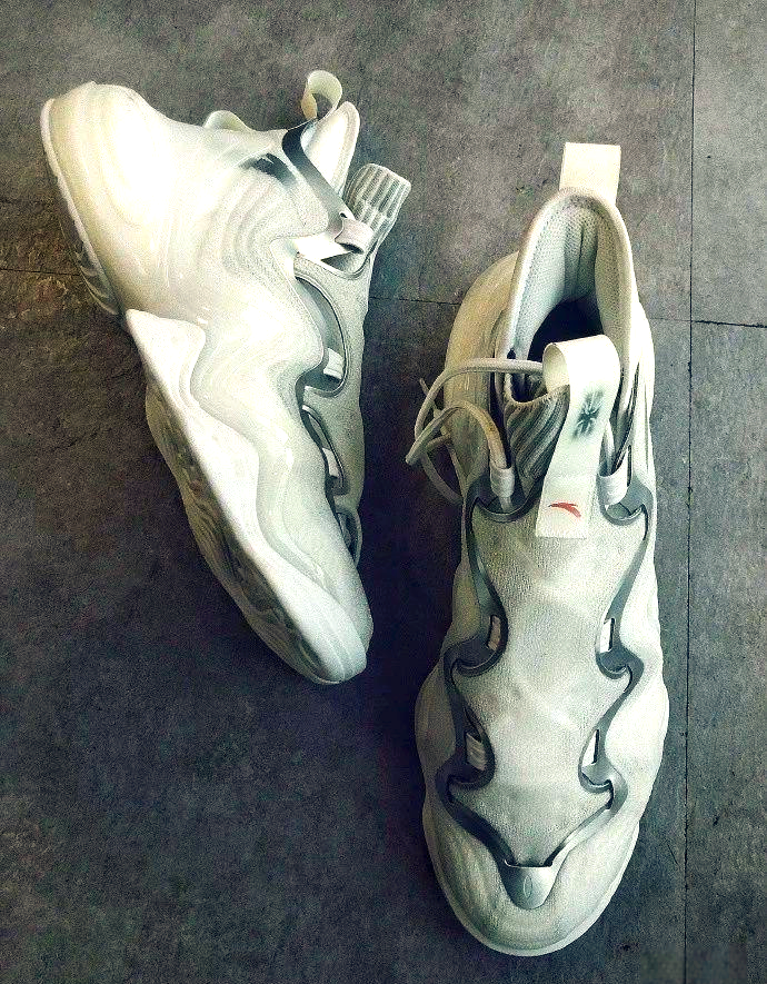 安踏星标系列新鞋上市:融合经典与创新的三款佳作