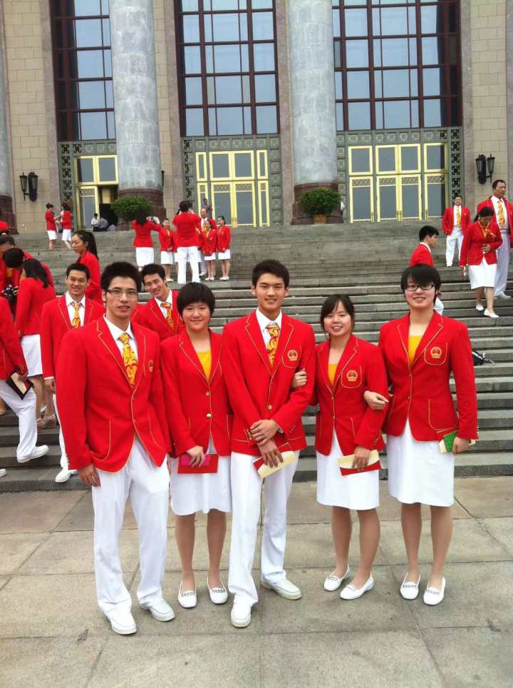 亚运有约丨广州亚运会上一飞冲天的吕志武,如今回到家乡培养"小飞鱼"