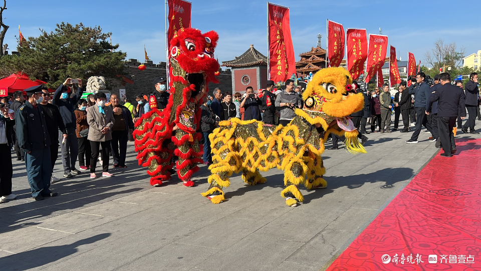 "真情泰山,欢乐庙会"泰山东岳庙会暨"泰好吃"优品展销会开幕