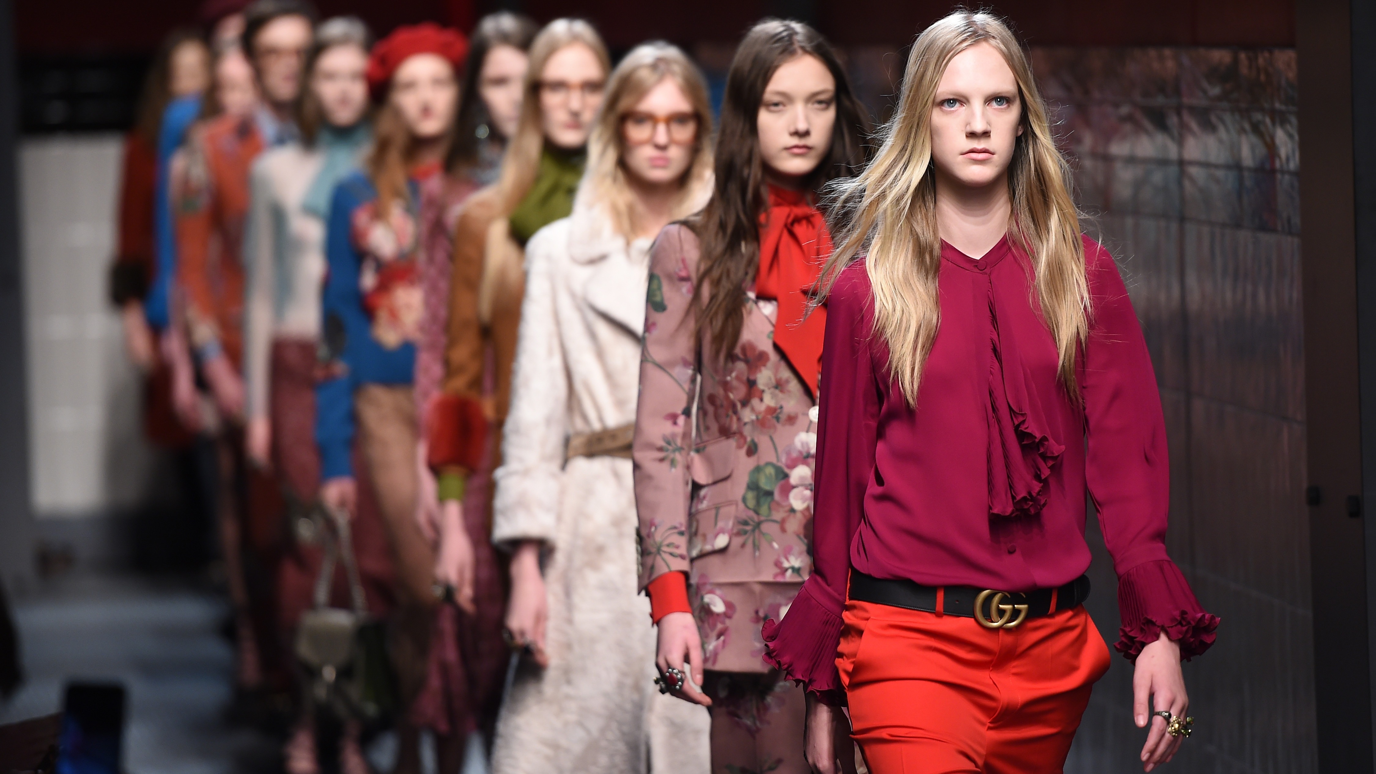 奢侈品在分化,gucci压力大